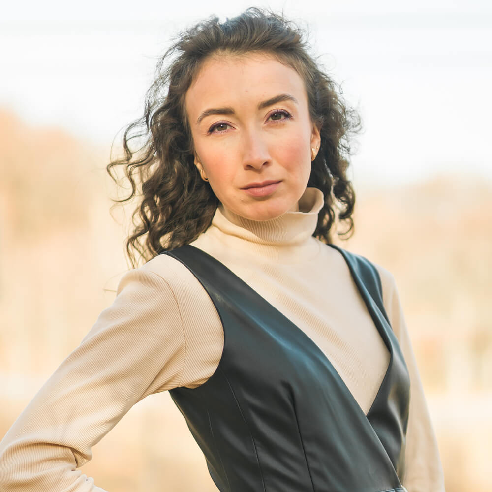 Velora Hair Salon in Vancouver – Expert Cuts & Colour 1 6 21